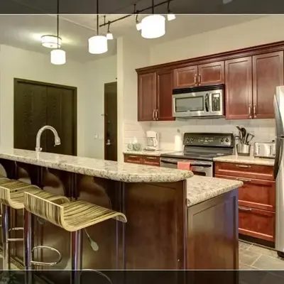 Luxury 2 Bedroom 1Pullout Kitchenette Grand Rockies Resort Hot Tub Pool Mountain View