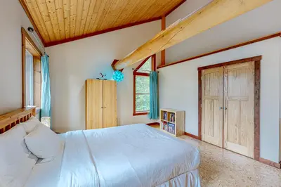 Gallery image of Lakeview Chalet in Christina Lake