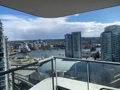 Gallery image of Downtown 3br/2ba+Views+Skytrain+Free Parking in Vancouver