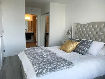 Gallery image of Downtown 3br/2ba+Views+Skytrain+Free Parking in Vancouver