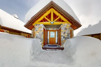Gallery image of Woodcutter Cabin 16 in Big White