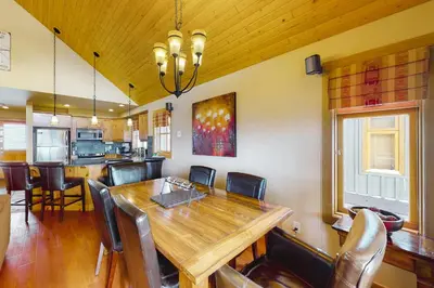 Gallery image of Woodcutter Cabin 16 in Big White