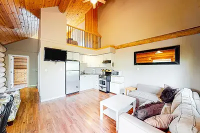 Gallery image of Lac Le Jeune at Cabin 29 and 30 in Kamloops