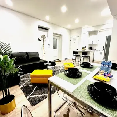 Sparsh Villas - Luxurious & Stylish 2BR PSuite
