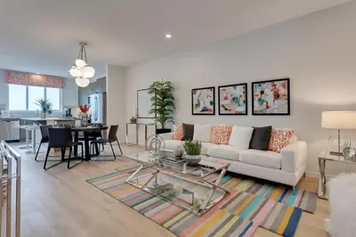 Gallery image of Spacious Modern Home With King Bed & Office in Calgary
