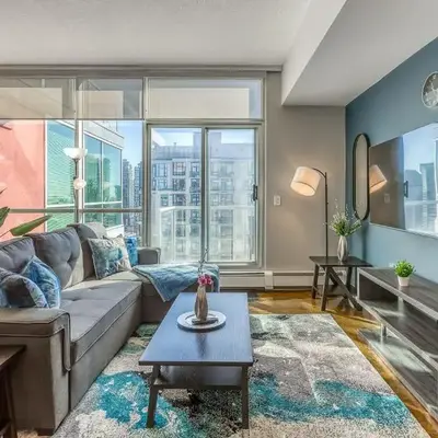 Cozy 2BR Condo with King Bed and City Views