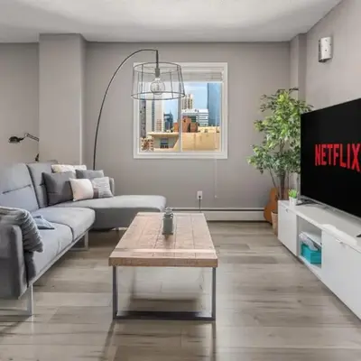 Downtown Apartment with Underground Parking