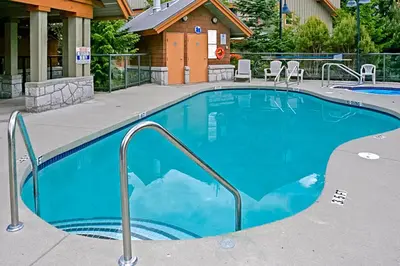 Gallery image of Glacier's Reach 42 in Whistler