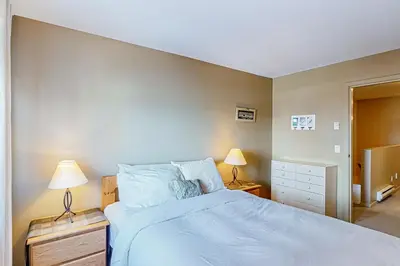 Gallery image of SnowCrest Village, Unit 5A in Big White