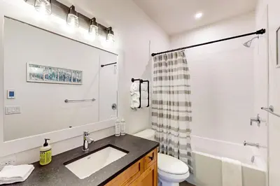 Gallery image of Grizzly Ridge in Big White