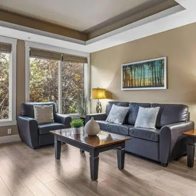 Gorgeous Mountain Condo - Hot Tub & Pool managed by Little Sister Getaways