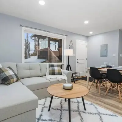 Elegant Boho Retreat - 8 min to WEM