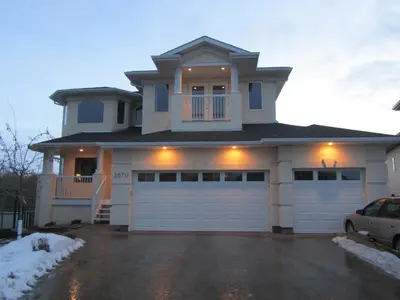 Gallery image of Lewis Estates Golf Course Executive Home By Henday, Whitemud, Step To Shops! in Edmonton