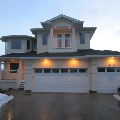 Lewis Estates Golf Course Executive Home By Henday