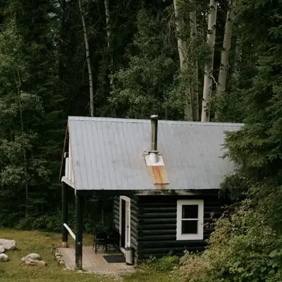 Rustic Basic Cabin at Beaverfoot