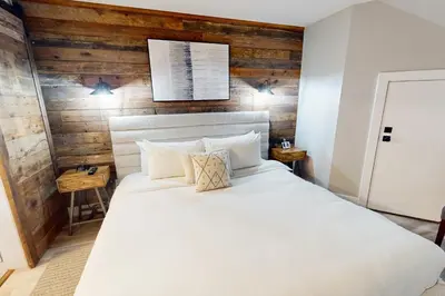 Gallery image of Sunpath #36 in Whistler
