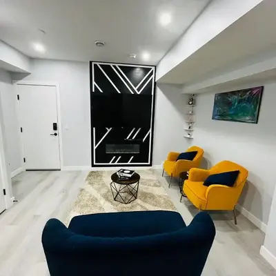 Amy's 2-Bedroom Residence