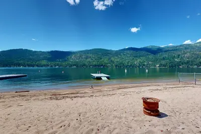 Gallery image of The Re-Treat at Christina Lake in Christina Lake