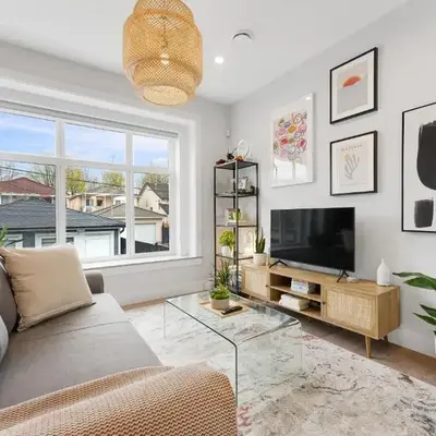 Charming 3BR Home in a Lovely Vancouver Neighborhood