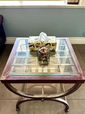 a glass table with a box on top at Spacious 5BR 3BA Guest Villa - 10 Min to DT - Pet Friendly, Free Parking in Vancouver