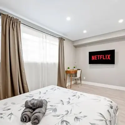 Modern Studio Unit - Close to DT