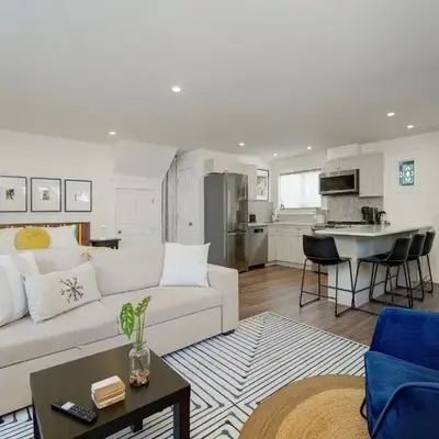 Fairfield Estate Coach House - 30-Day Stay
