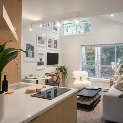 Skywood-Designer Condo