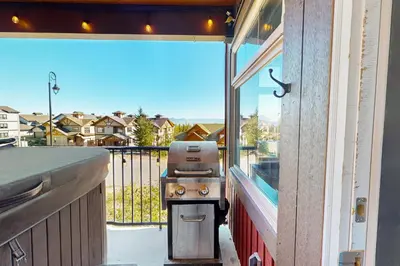 Gallery image of Serene View Lodge at The Raven in Big White