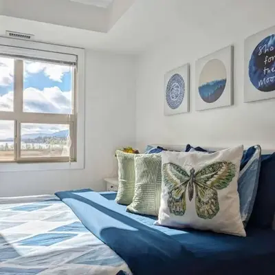 Lake View From Every Window!