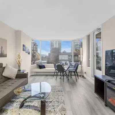 Beautiful City Two Beds Suite with Free Parking
