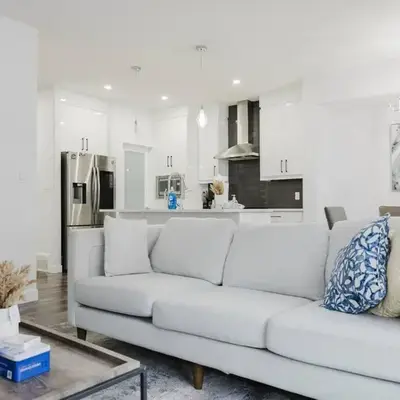 Executive Modern Family Haven for Short Stays