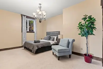 Gallery image of Country Escape - Acreage Home with Park in De Winton