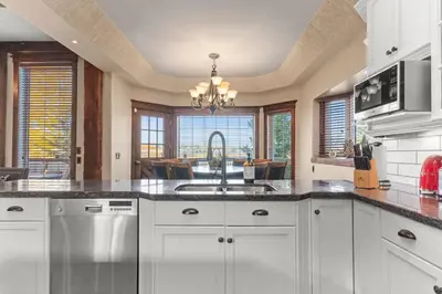 Gallery image of Country Escape - Acreage Home with Park in De Winton