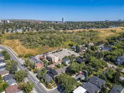 an aerial view of a suburb with houses at 3bd Luxury Home, Steps to Calgary DT, River, Hospital in Calgary