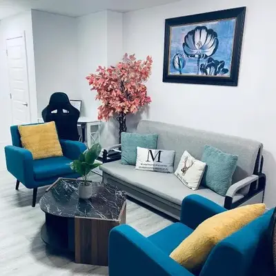 Modern 2 bedroom guest suite