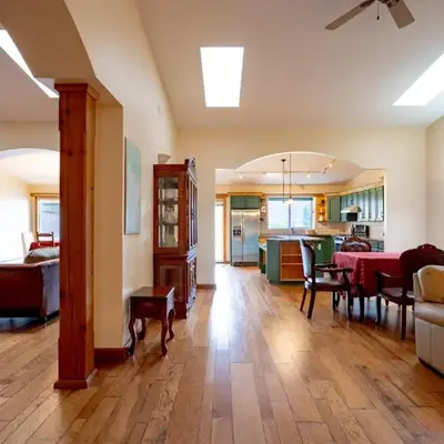 Fort Wine Manor