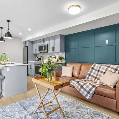 Charming 2BR Haven in Canmore Near DT and Banff