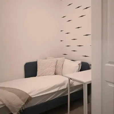 Stylish 2-Bedroom Condo - Premium Comfort
