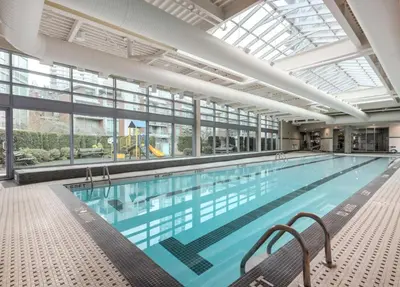 Gallery image of 1 Bedroom Apartment Beside Roger's Arena, BCPlace, Skytrain in Vancouver