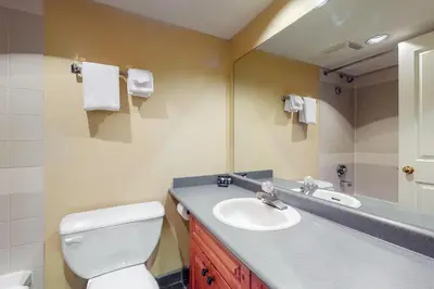 Gallery image of Lake Placid 226 in Whistler