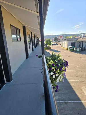 Gallery image of Camelot Court Motel in Prince George