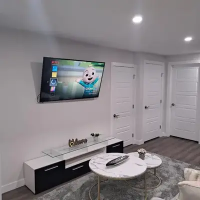 Cozy 2 Bedroom Walkout Basement