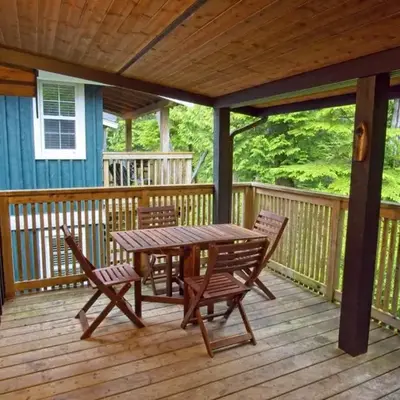Tide and Trail- Cabin in Ucluelet