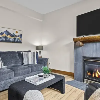 Peaks and Patio 3 Bedroom managed by Little Sister Getaways