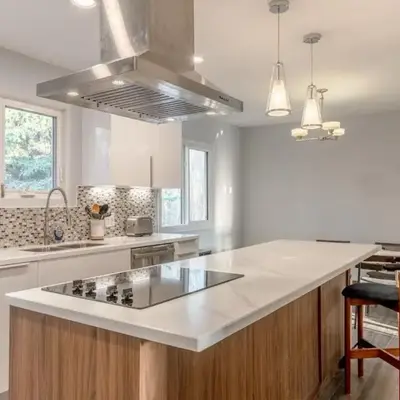 Modern Downtown Stay