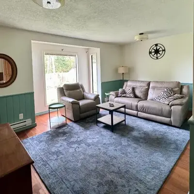 Blue Cypress Suite- Downtown Tofino