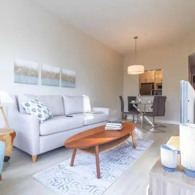 Beautiful Downtown Unit
