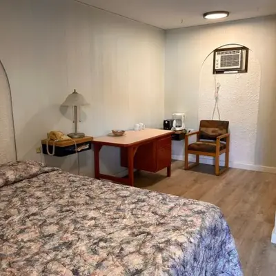 Lakecity Inn