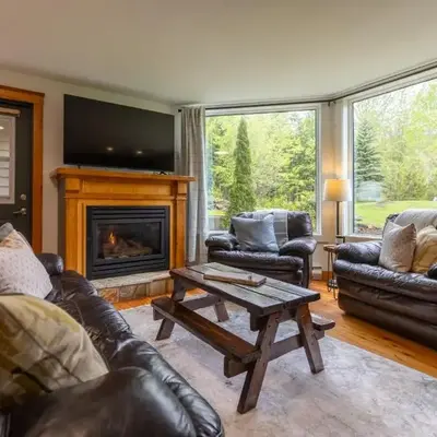 Timberline - Spruce Lodge by Fernie Central Reservations