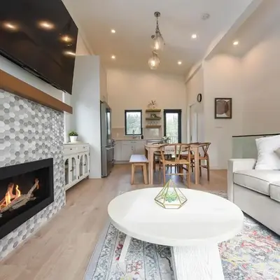 Luxury Saratoga Beach Town Home